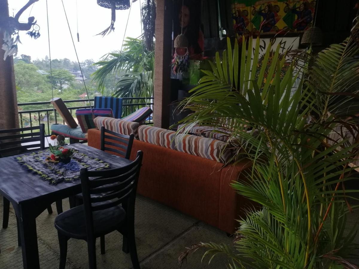 Tiki Bar Hostel Ella Eksteriør billede